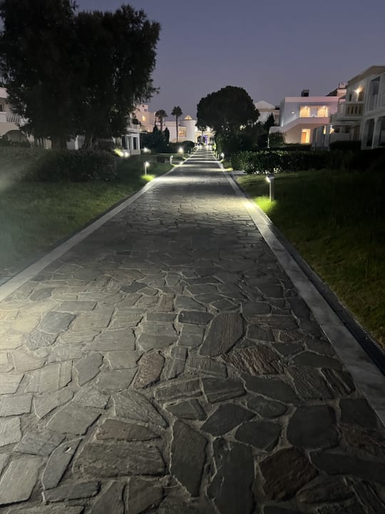 Gartenanlage Neptune Luxury Resort