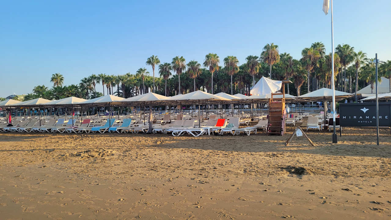 Strand Hotel Miramare Beach