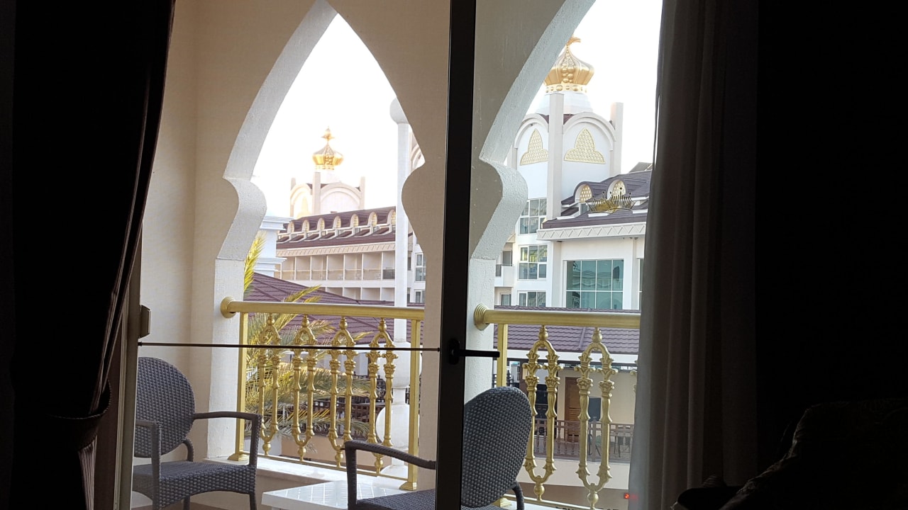 Balkon  Well Palace Side