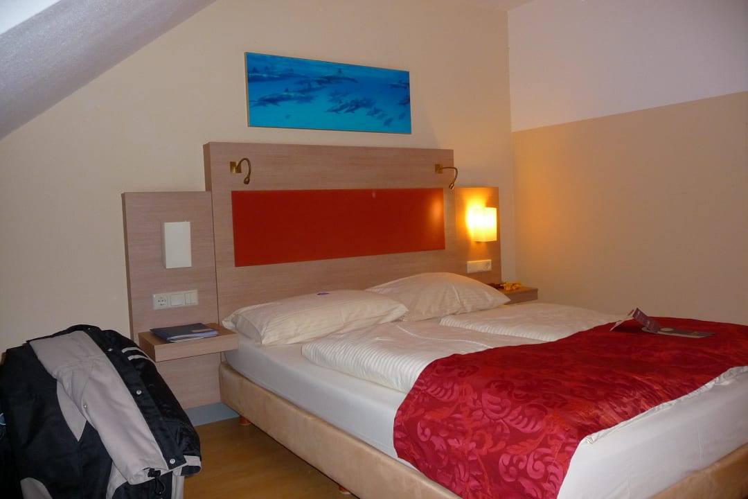 Blick audf Bett AKZENT Hotel Aufkirchen