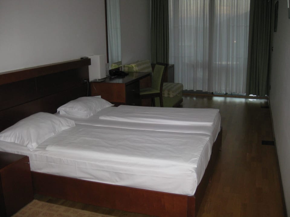 Doppelzimmer mit Mängeln Eurostars Queen of Montenegro