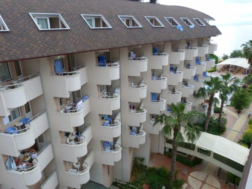 Blick auf Block C Lonicera Resort & Spa Hotel