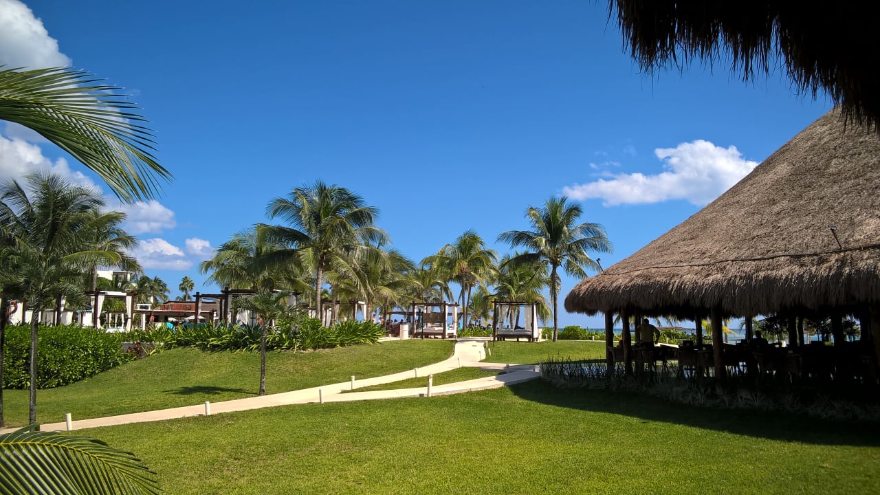 Hauptbar und -pool Akumal Bay Beach & Wellness Resort