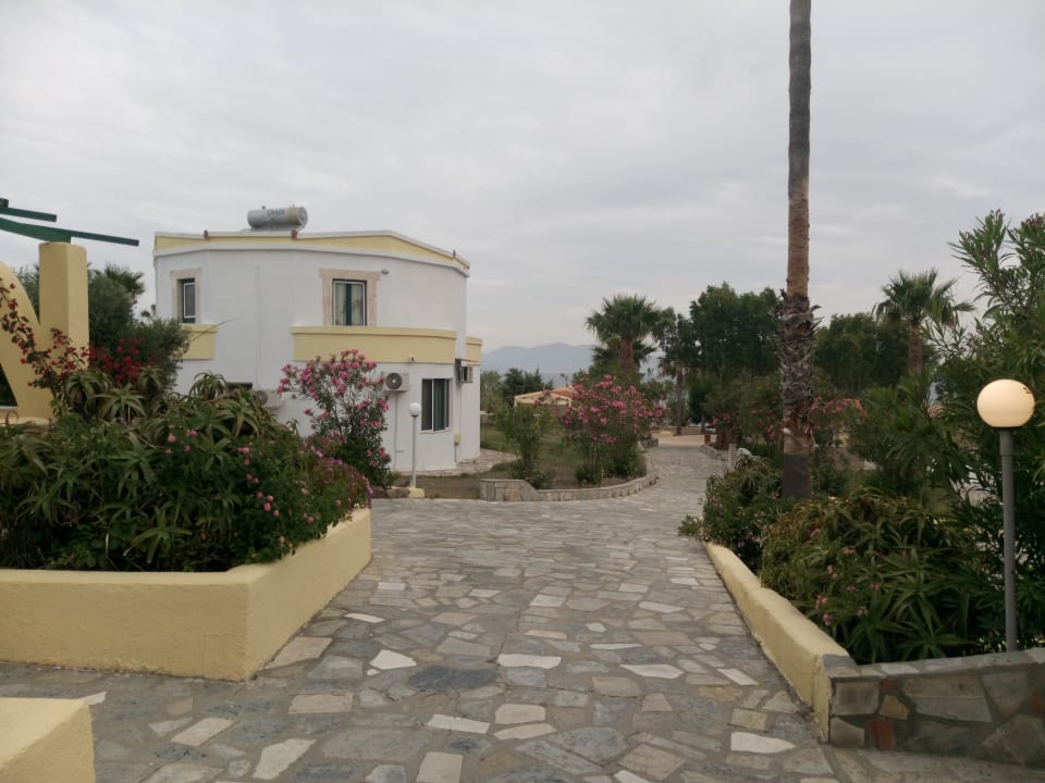 Gartenanlage Euro Village Achilleas Hotel
