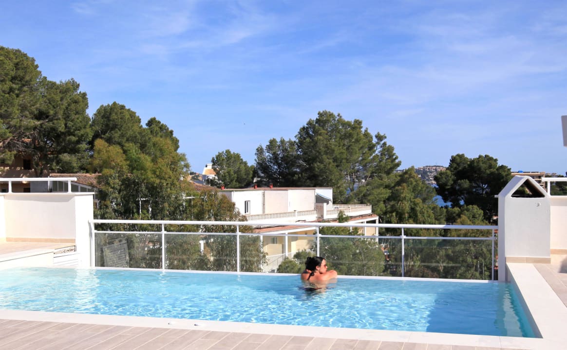 Sky Lounge Infinity Pool BQ Bulevar Paguera - Adults only