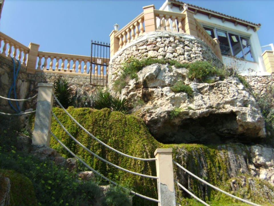 Eine Treppe hinunter zum Strand ICON Valparaiso - Adults Only