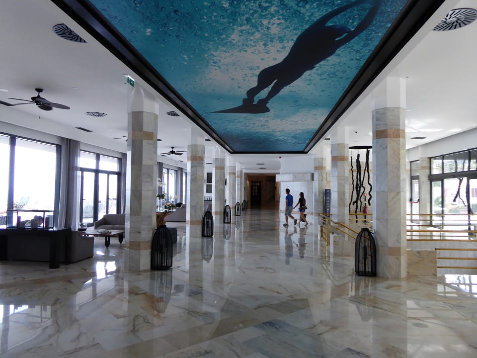 Lobby Hotel Baia Azul