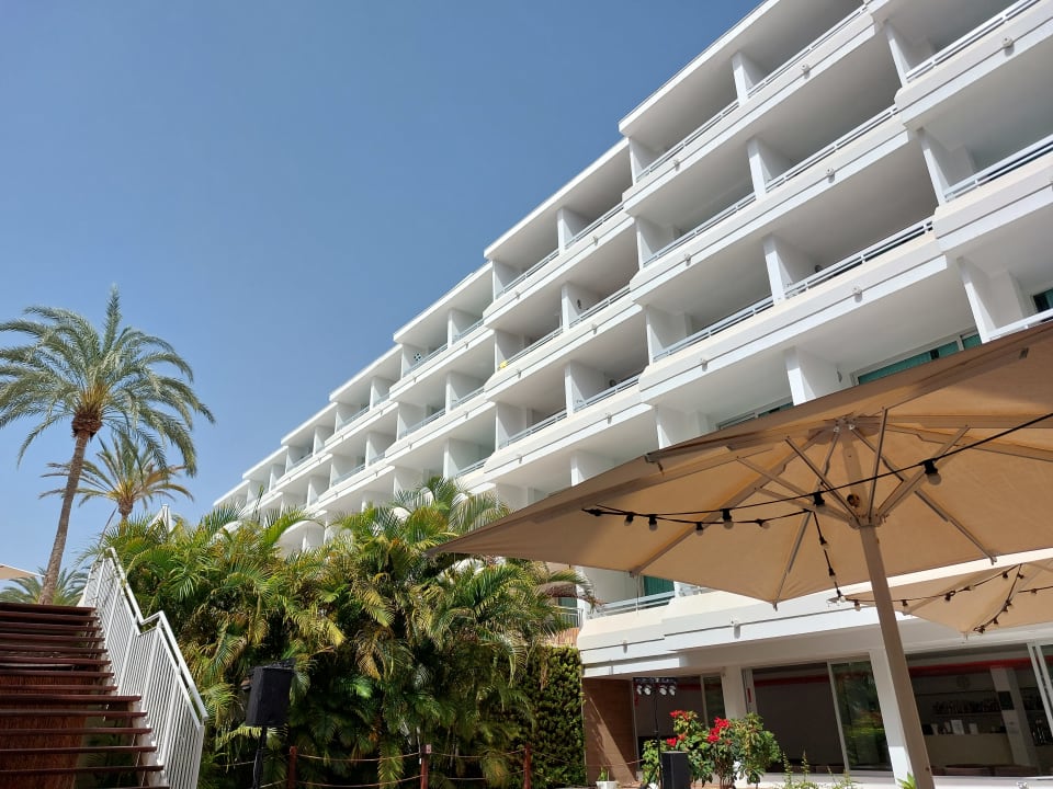 Außenansicht alltoura Club Hotel Akeah Broncemar