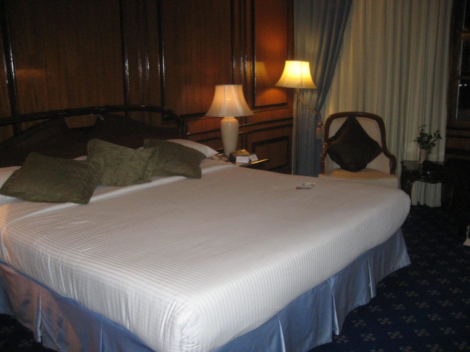 Bett The Tawana Bangkok