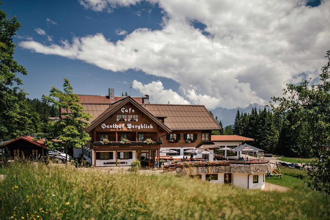 Außenansicht Gasthof Bergblick