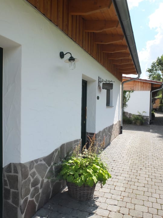 Eingang zum Appartement Landgasthof Hessenmühle