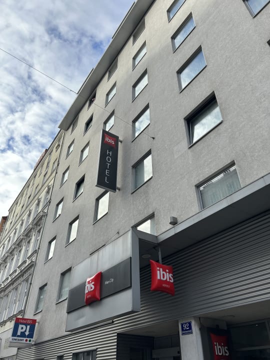 Außenansicht ibis Wien City