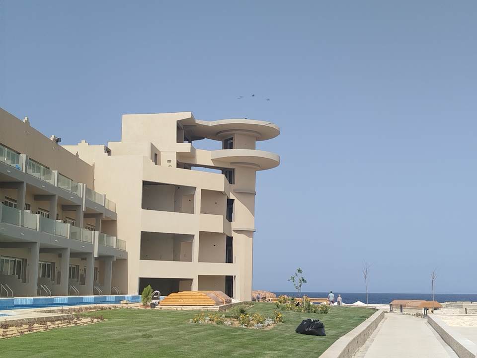 Gartenanlage Diamond Beach by Pearl Resort