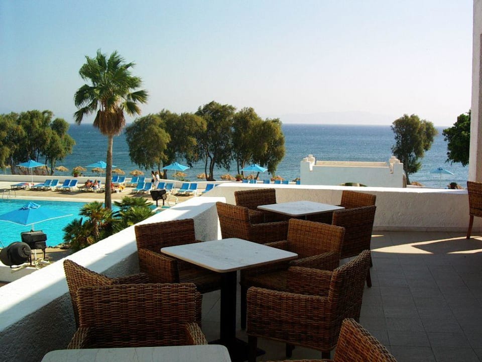 Bar mit Korbmöbeln TUI BLUE Oceanis Beach and Spa Resort