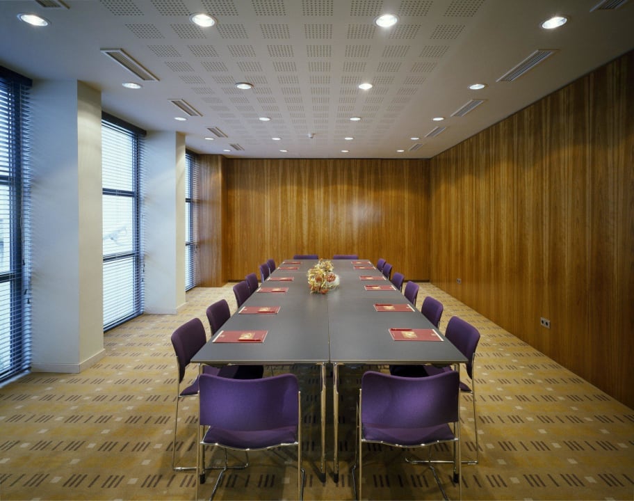 Conference Room K+K Hotel Central