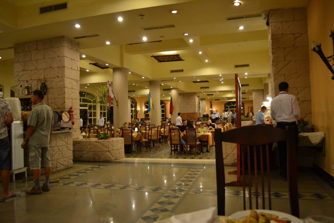 Restauracja Regency Plaza Aqua Park & Spa