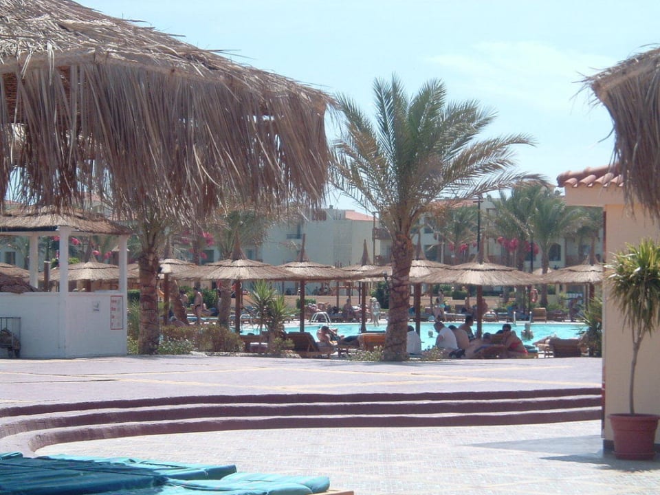 Blick vom beheizten Pool Pickalbatros Dana Beach Resort - Hurghada