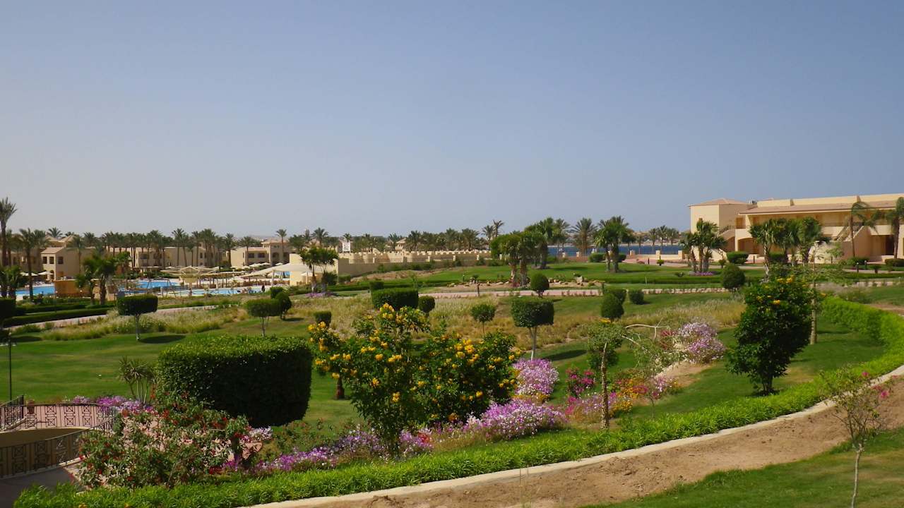 Wunderbare Gartenanlage Cleopatra Luxury Resort Makadi Bay