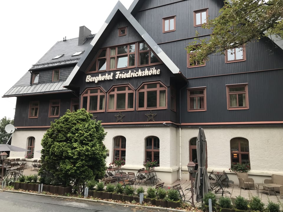 Außenansicht Berghotel Friedrichshöhe