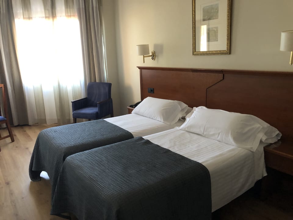 Zimmer Hotel Porcel Alixares