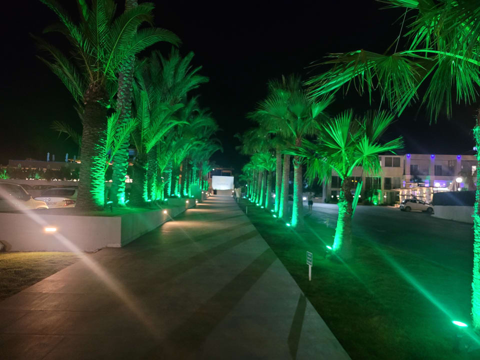 Gartenanlage HARPIN Georgioupolis Resort Aquapark & SPA