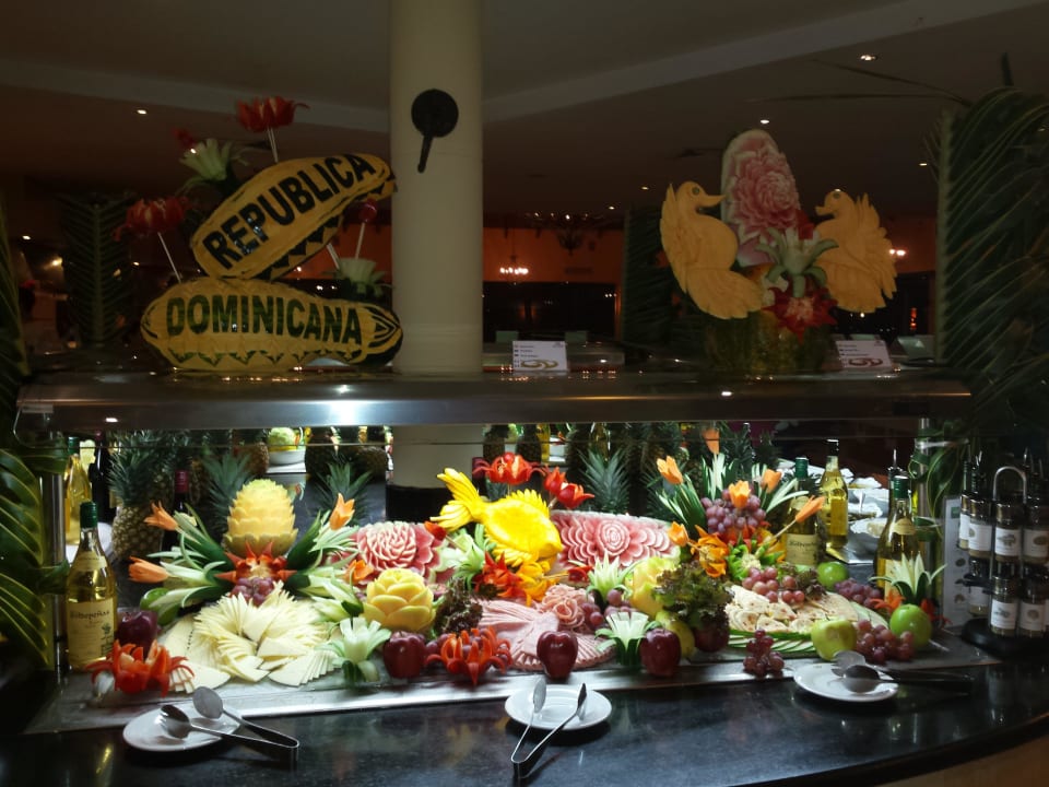 Hotel Grand Palladium Palace Resort, Spa & Casino Hotel Grand Palladium Palace Resort, Spa & Casino