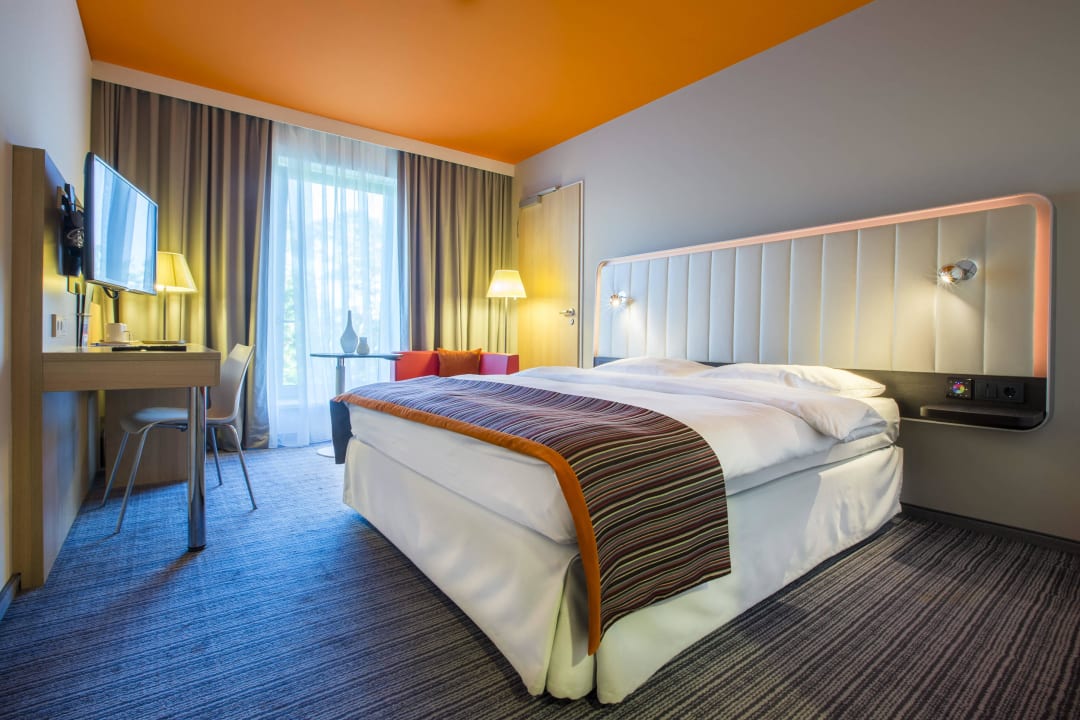 Business-Friendly Zimmer Park Inn by Radisson Frankfurt Airport