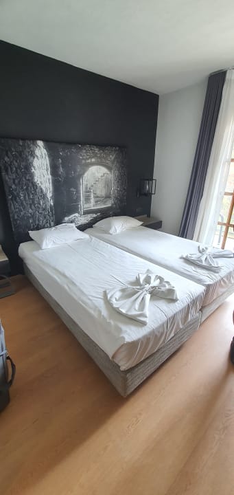 Zimmer Akrathos Beach Hotel