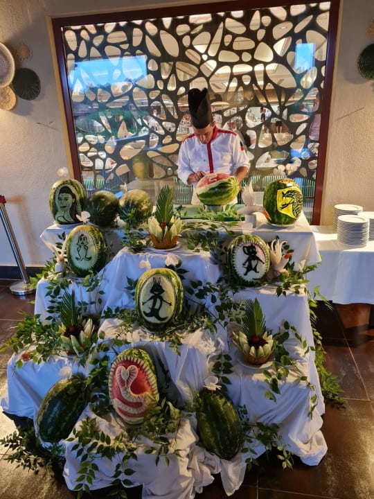 Gastro Club Grand Side