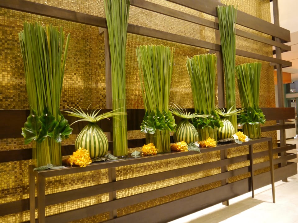 Dekoration in der Lobby Chatrium Hotel Riverside Bangkok