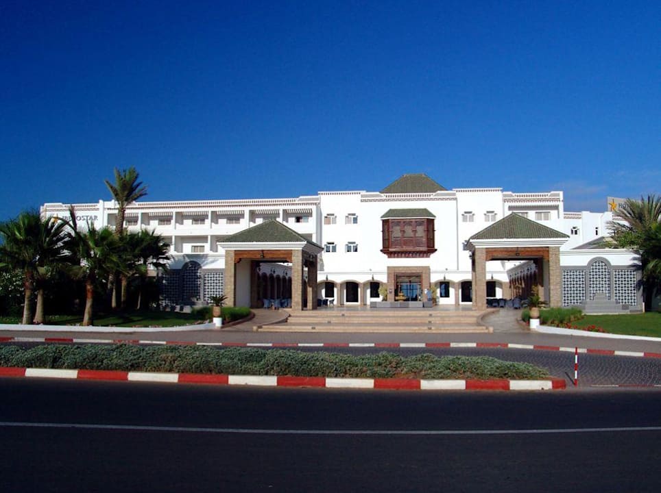 Haupteingang Iberostar Waves Founty Beach