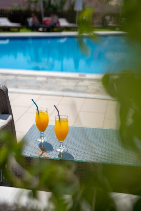 Pool HARPIN Happy Days Beach Hotel