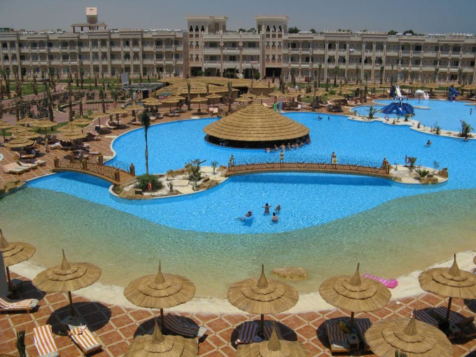 Poolbar Pickalbatros Palace Resort