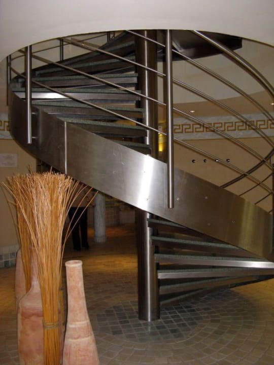 Wendeltreppe DORMERO Hotel Bonn - Windhagen