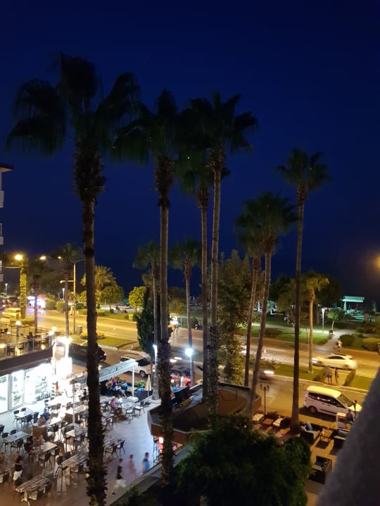 Ausblick Eftalia Downtown Hotel