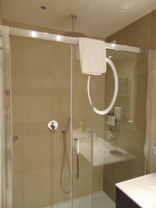 Zimmer Mercure Almaty City Center