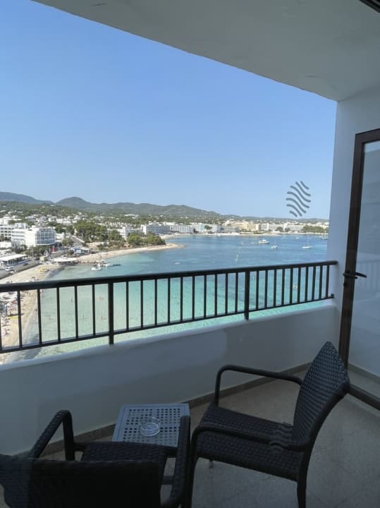 Ausblick NYX Hotel Ibiza - adults only