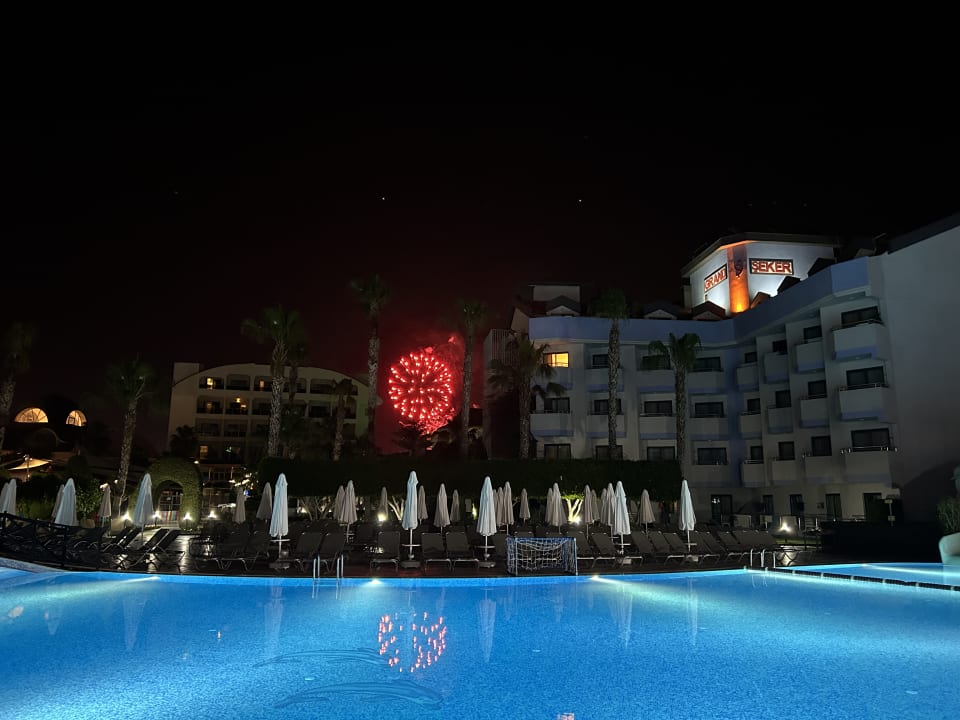 Pool Grand Seker Hotel