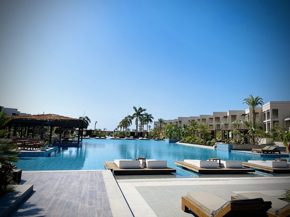 Pool Steigenberger Resort Ras Soma