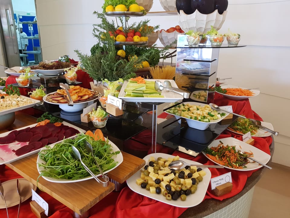 Gastro Outrigger Maldives Maafushivaru Resort