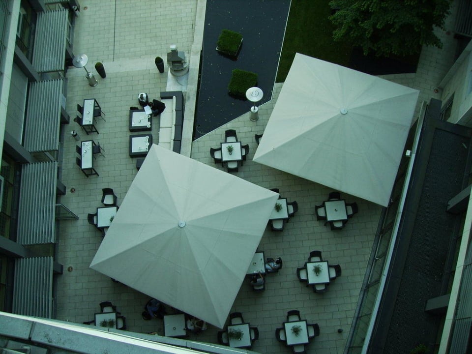 Innenhof Radisson Blu Hotel Köln