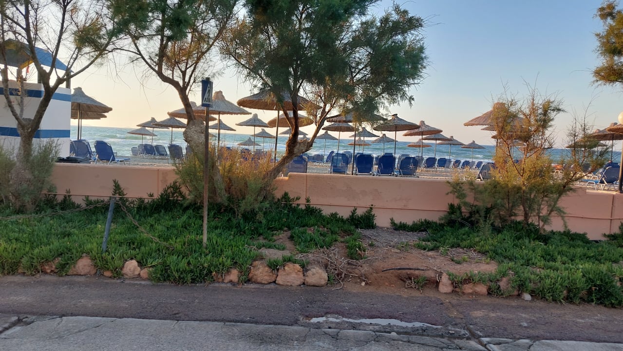 Strand Anissa Beach & Village