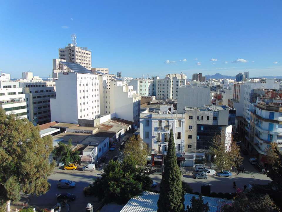 Ausblick Hotel Golden Tulip El Mechtel