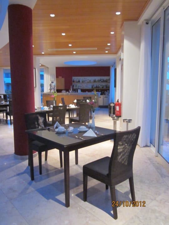 Tisch im Speisesaal Vale d'Oliveiras Quinta Resort & Spa