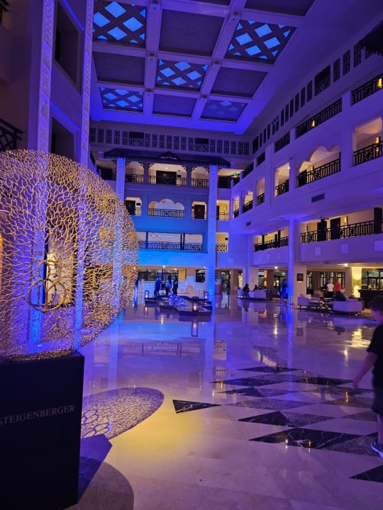 Lobby Steigenberger ALDAU Beach Hotel