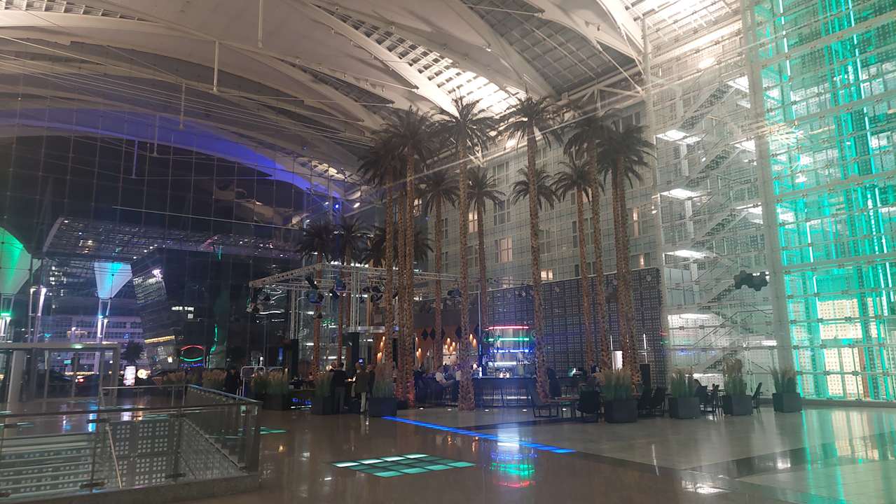 Außenansicht Hilton Munich Airport