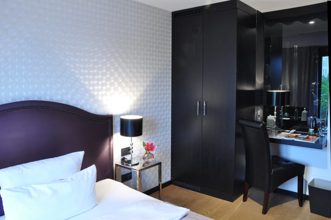 Double Light Hotel La Maison