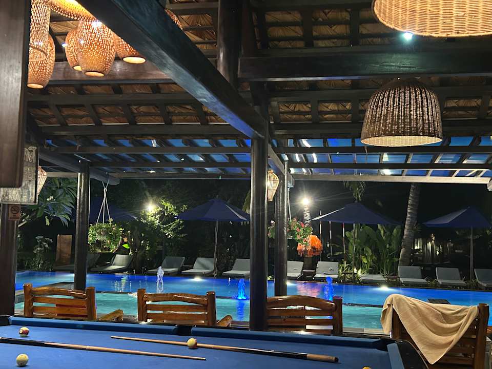 Pool Zest Resort & Spa Hoi An