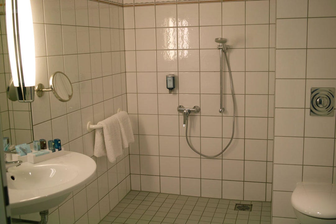Badezimmer Novotel Berlin Mitte