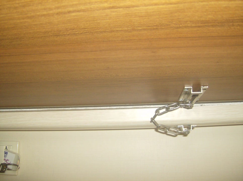 Türrahmen locker.Fall am kopf von unsere kleine Hane Family Resort